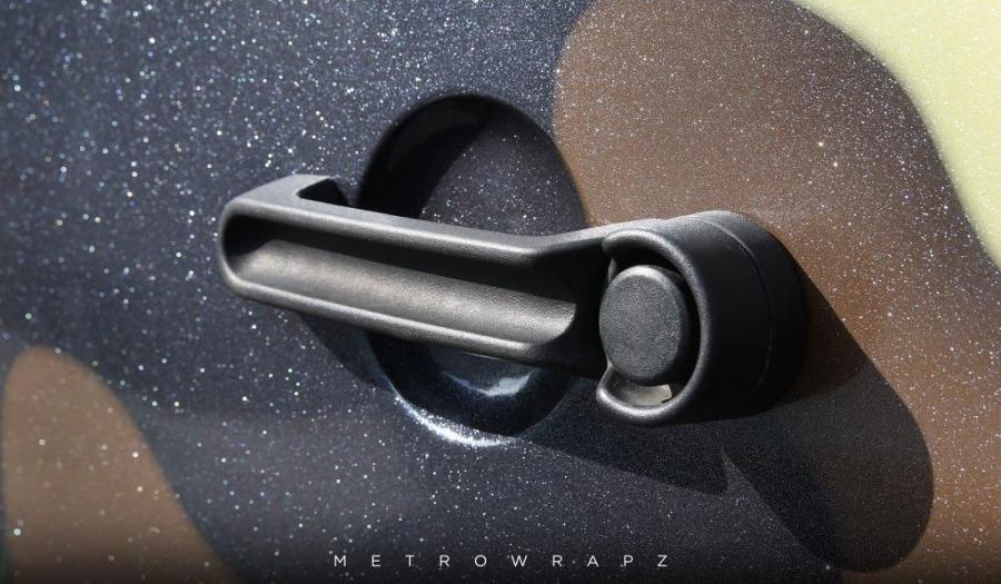 Детали экстерьера Jeep Wrangler Unlimited Sport by MetroWrapz 2018 года  (фото 8 из 9)